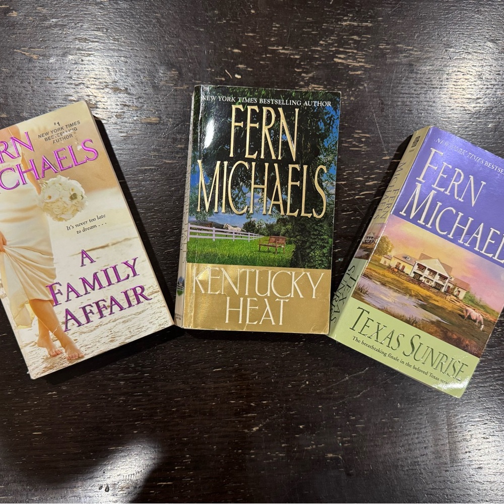 Fern Michaels Book Set